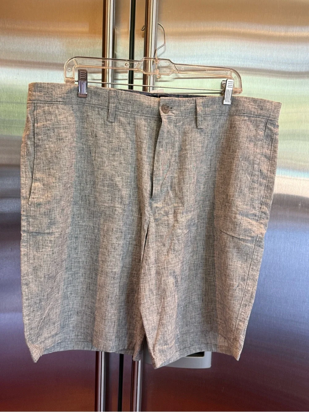Banana Republic Light Gray Textured Flat-Front Men’s Shorts, NWT, size 38